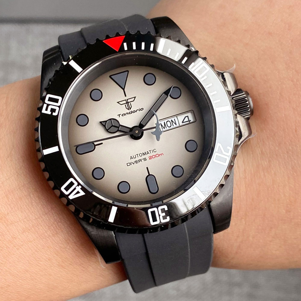 Tandorio 200M Waterproof NH36A - đánh giá và giá Vintage Collectible Watches