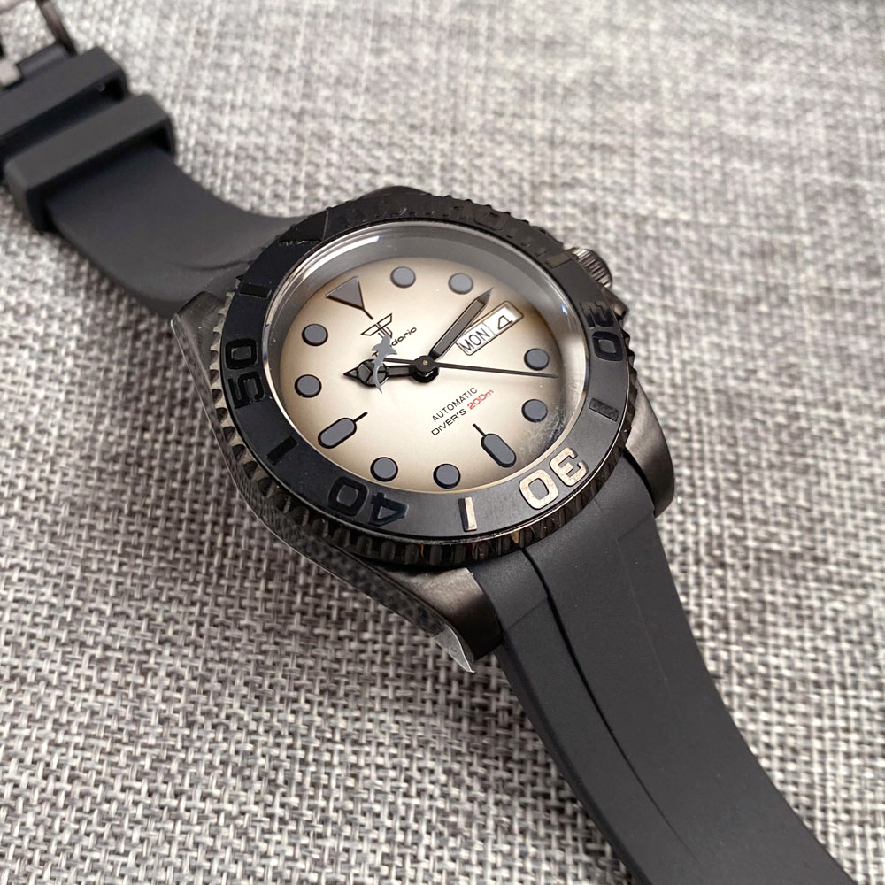 Tandorio 200M Waterproof NH36A - đánh giá và giá Vintage Collectible Watches